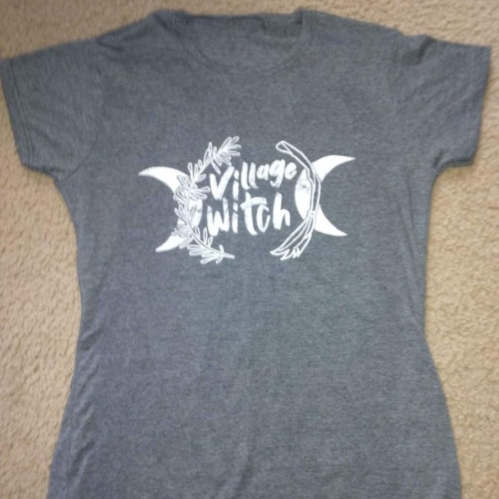 Village Witch t-shirt size medium wicca